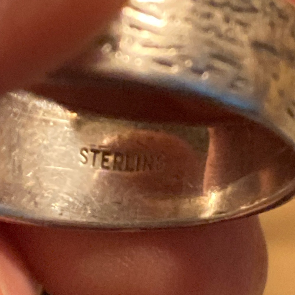 Sterling ring with cross, size 10 - Picture 3 of 4